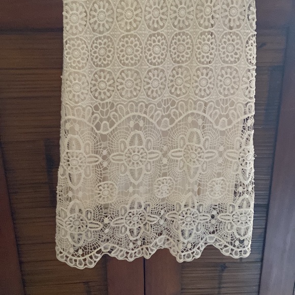 Lovely Lauren Conrad crochet dress - Picture 3 of 4